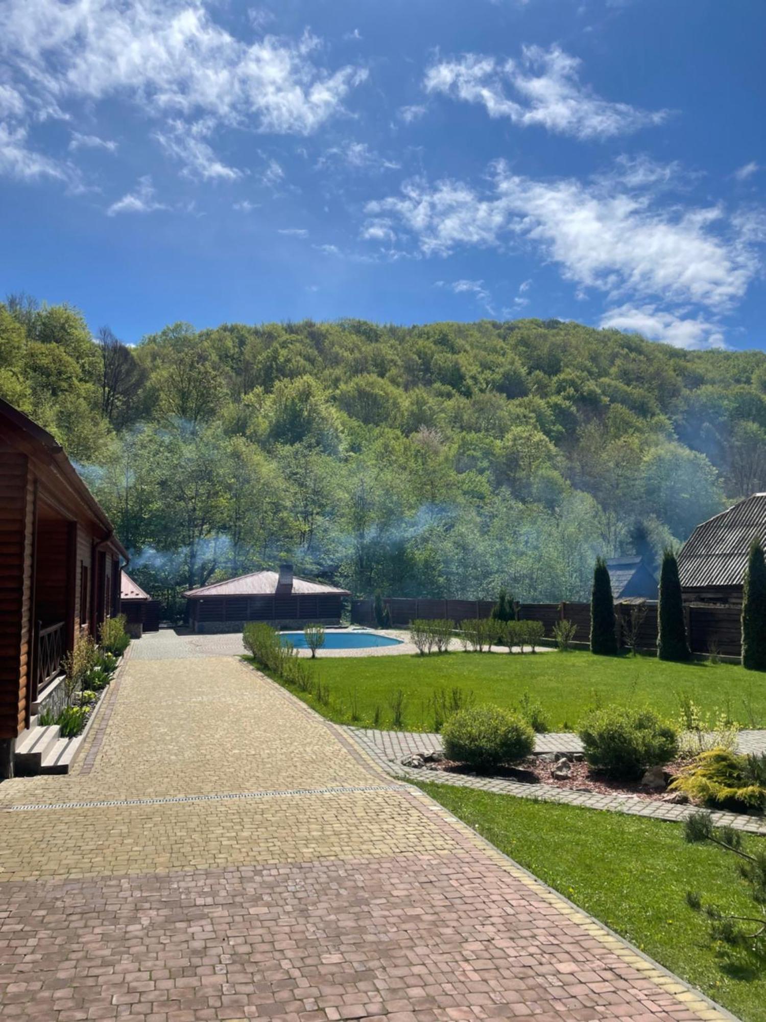 Перлина Лумшор Lumshory Exterior foto